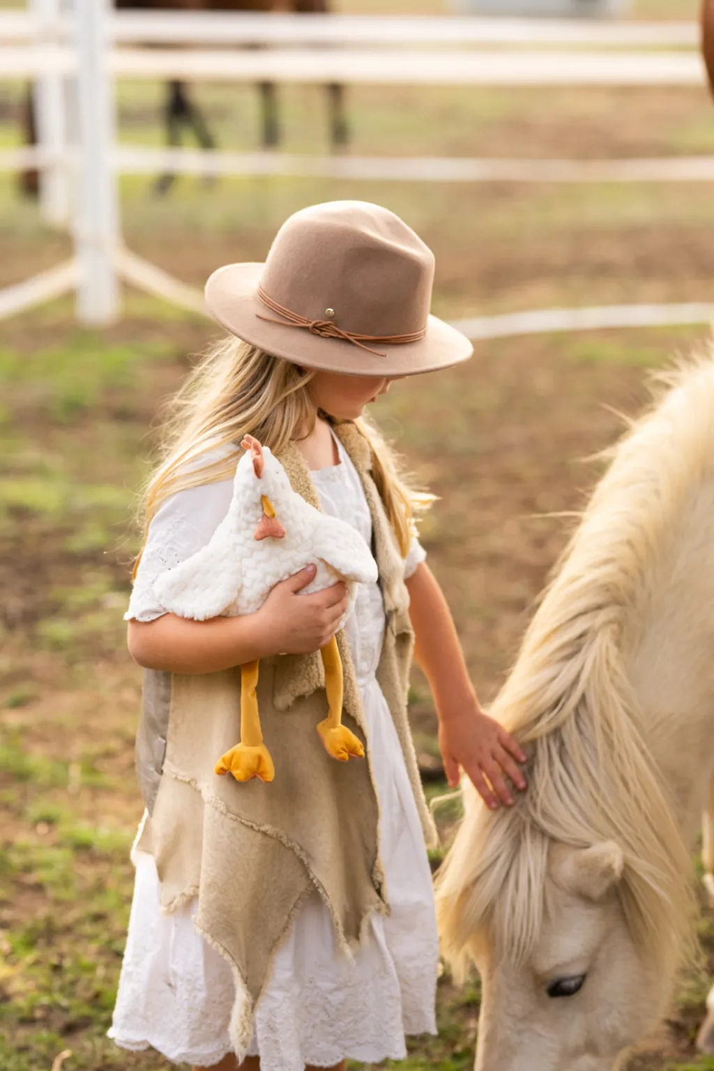 Nana Huchy Charlie the Chicken Hot