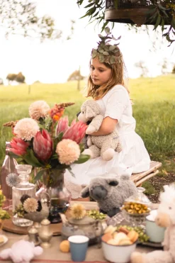 Nana Huchy Sammy the Sheep - Cream Best